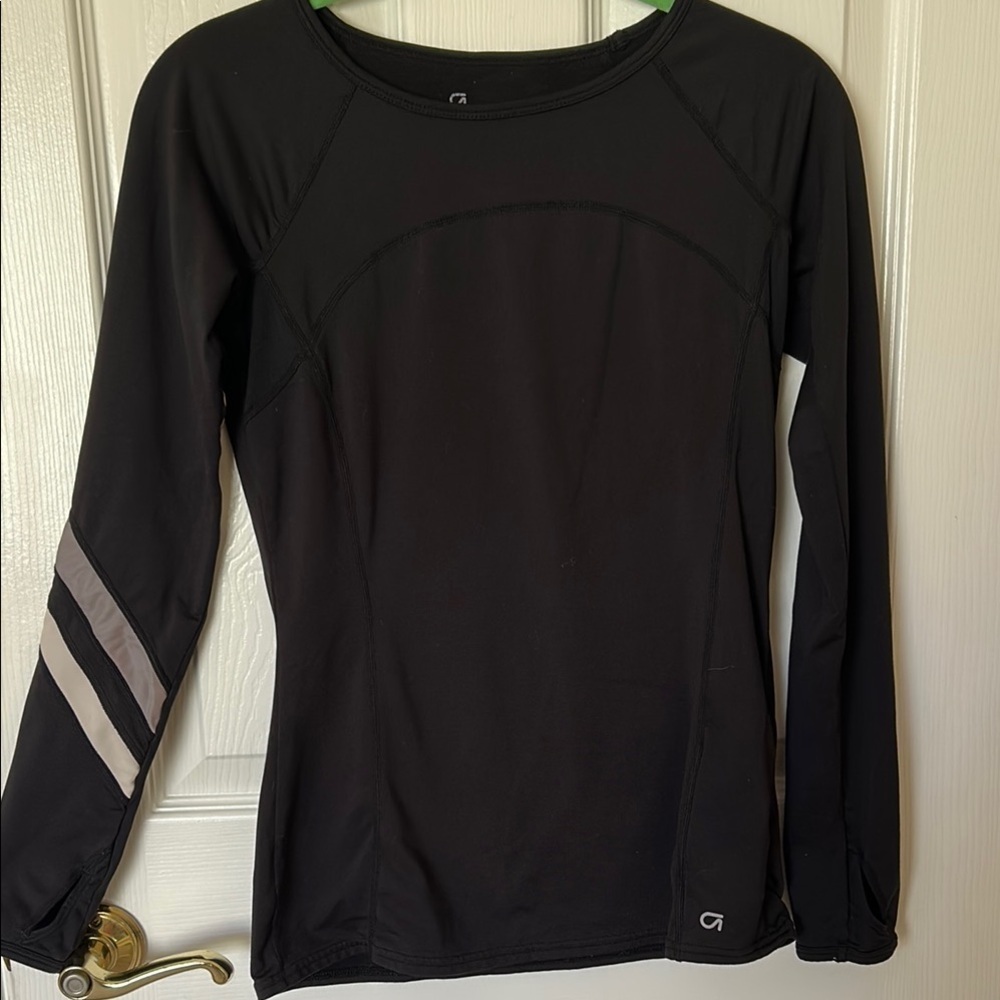 Gap Fit Black Long Sleeve Athletic Top - XSMALL